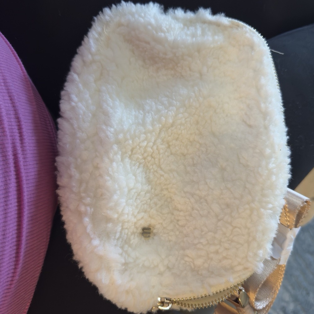Wantable Ivory Sherpa Belt Bag Fanny NWOT
